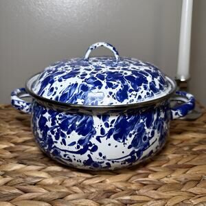Golden Rabbit Blue White Spongeware Enamelware Covered Casserole Pot With Lid